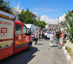 Kasabamızda Trafik Kazası! Kontrolünü Kaybeden Sürücü Tır Dorsesine Çarptı!